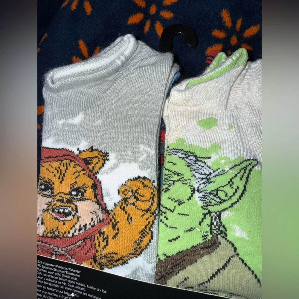 Star Wars Disney Big Kids 6-Pack No Show Socks - NWT